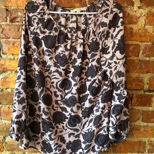 Silky floral Loft top